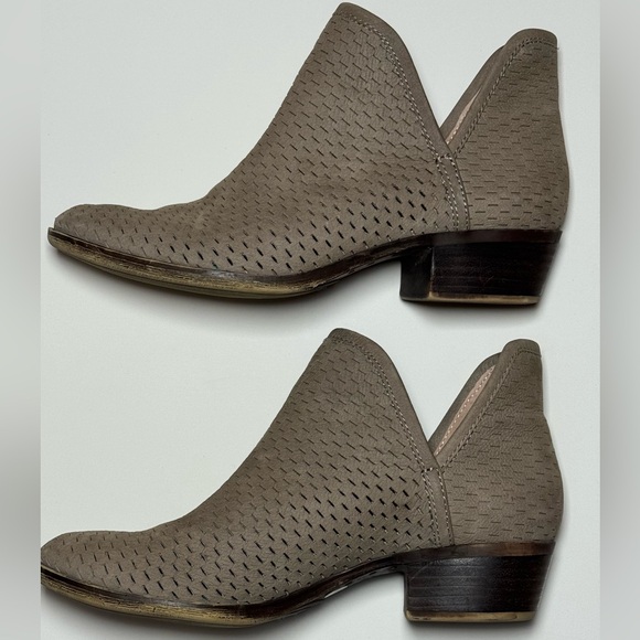 ✨ Lucky Brand Perforated Suede Booties – Women’s 6.5 ✨ - Picture 6 of 9